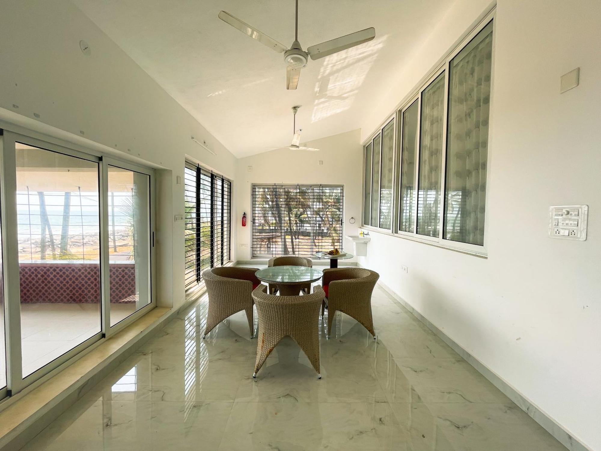 Gintara Beach Homestay By Evaddo Kalyanpur Exterior photo